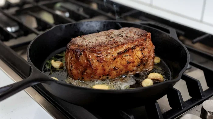 How To Cook Steak With Cast Iron And Oven Like A Pro